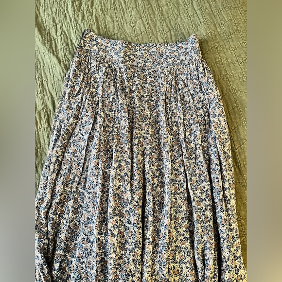 SÉZANE Maria skirt in blooming blue - Picture 5 of 7